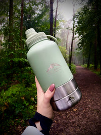 Fido's Trails 3-in-1 Water Bottle with Detachable Bowls – For Dogs & Owners, 1 Litre Sage