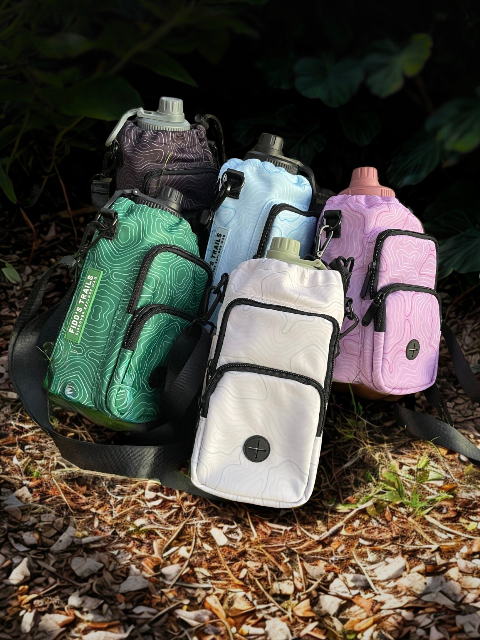 Contour Trail Bottle Bag – Crossbody Dog Water Bottle Bag