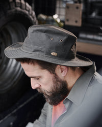 Clearance-Hoggs of Fife Caledonia Waxed Hat