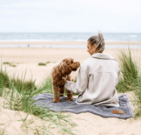 THE BALMORAL | LUXURY GREY HERRINGBONE & FAUX FUR REVERSIBLE DOG BLANKET